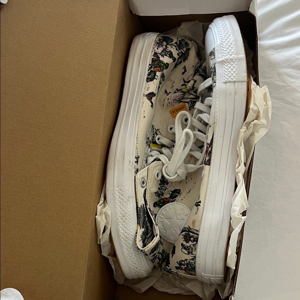 Converse x Sheila Bridges Harlem Toile high tops  - Cream - Picture 7 of 10